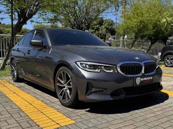 BMW 320i 2.0 16V TURBO GASOLINA SPORT GP AUTOMÁTICO